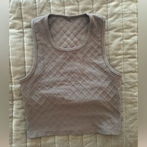 Beyond Yoga quilted top in EUC.